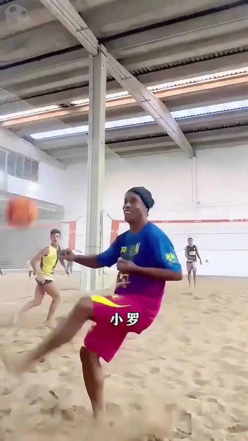 但榜首之争